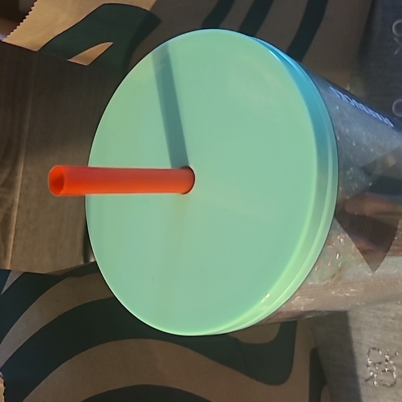 Starbucks Venti Sparkly Christmas 2020 cold cup.  NWT - Picture 6 of 7